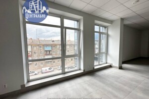 Оренда офісного приміщення в Чернівцях, Ясська вулиця 3, приміщень - 1, поверх - 3 фото 2