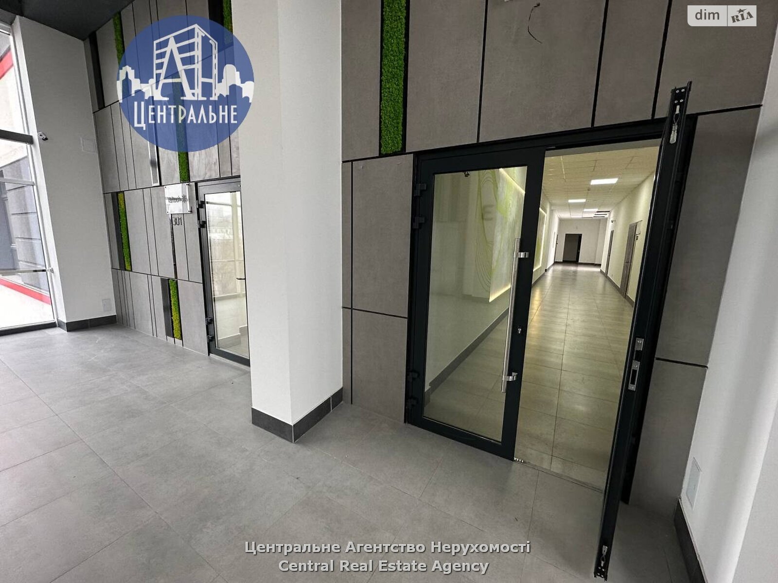 Оренда офісного приміщення в Чернівцях, Ясська вулиця 3, приміщень - 1, поверх - 3 фото 1
