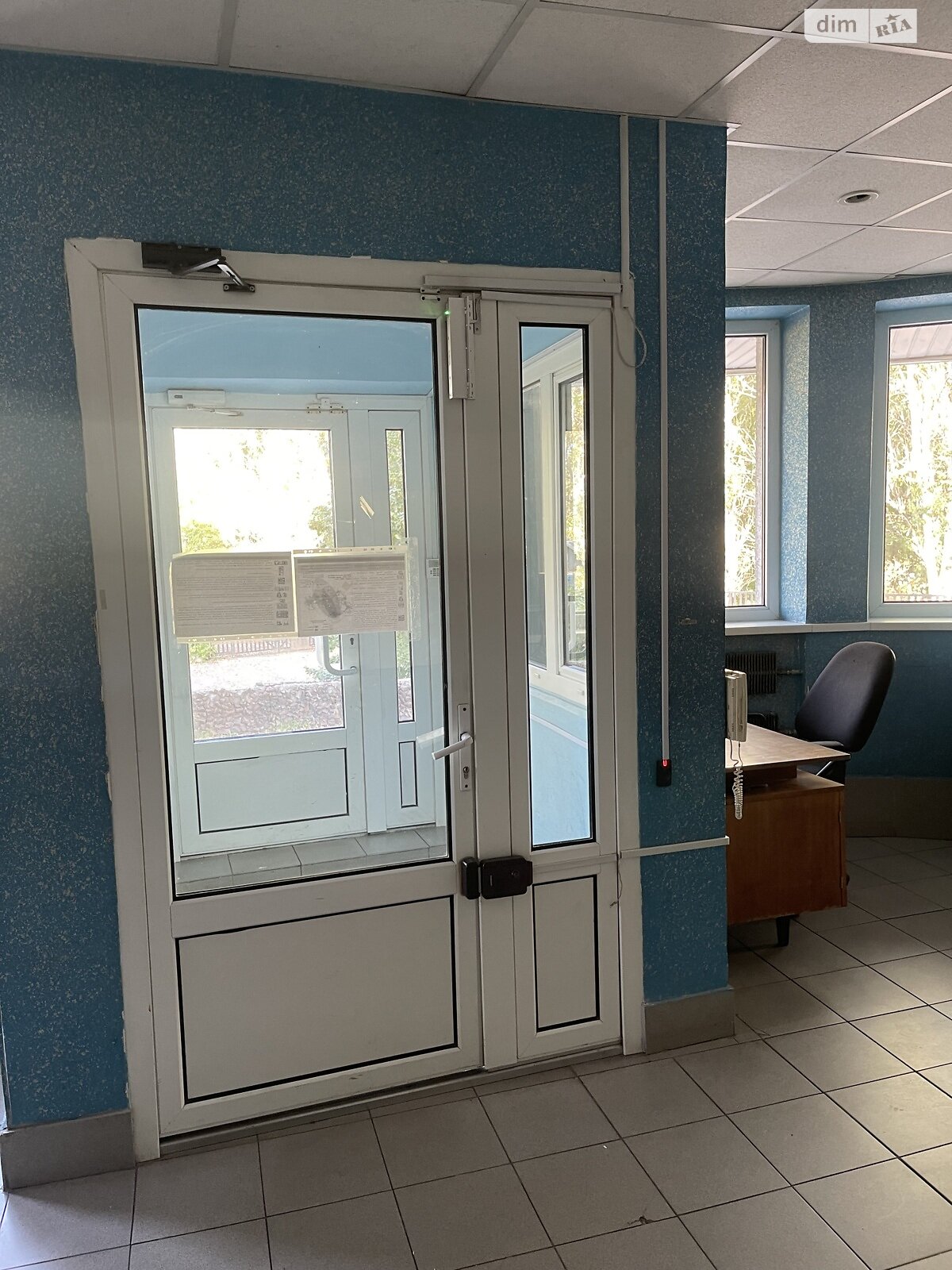 Аренда офисного помещения в Днепре, Амур-Гавань улица 11, помещений - 20, этаж - 3 фото 1 Аренда офисного помещения в Днепре, Амур-Гавань улица 11, помещений - 20, этаж - 3 фото 1