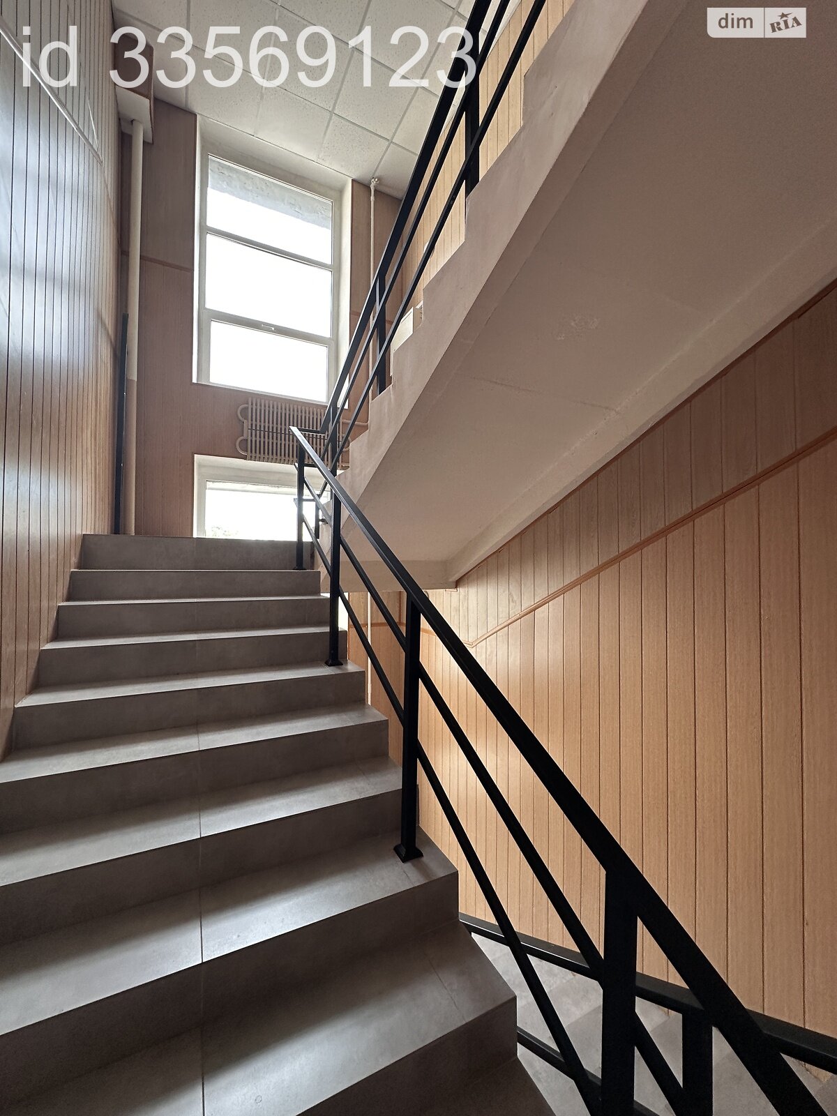 Оренда офісного приміщення в Дніпрі, Хмельницького Богдана вулиця, приміщень - 1, поверх - 2 фото 1