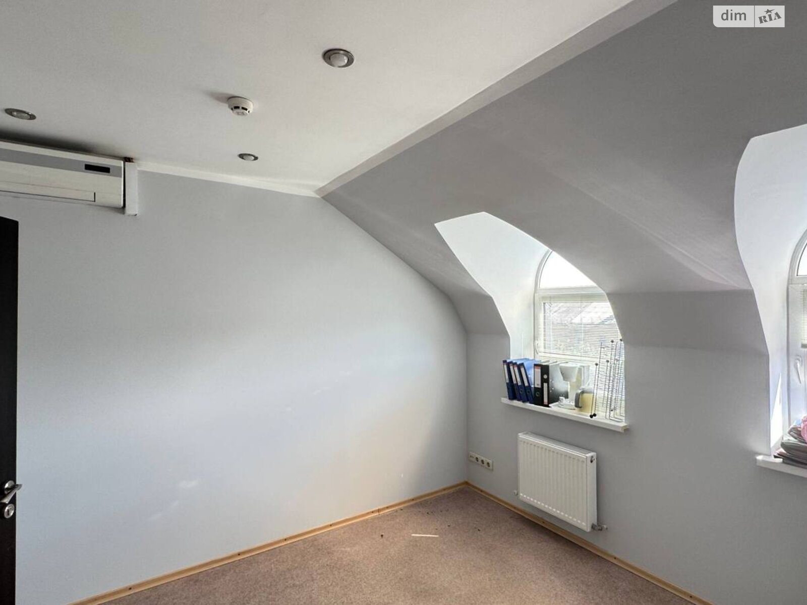 Аренда офисного помещения в Днепре, Леси Украинки (Пушкина) проспект 8А, помещений - 4, этаж - 5 фото 1