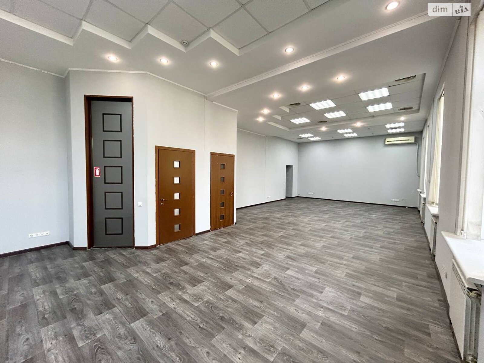 Оренда офісного приміщення в Дніпрі, Ольги княгині вулиця, приміщень - 1, поверх - 3 фото 1 Оренда офісного приміщення в Дніпрі, Ольги княгині вулиця, приміщень - 1, поверх - 3 фото 1