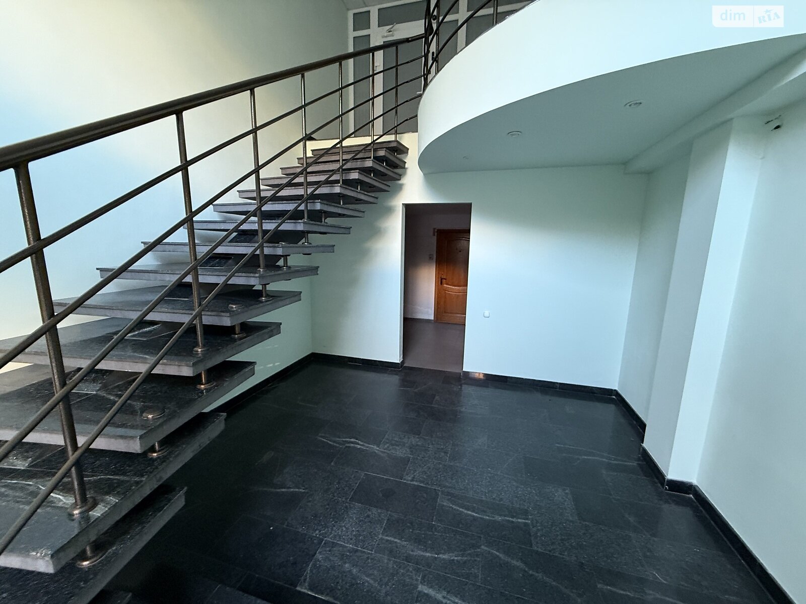 Аренда офисного помещения в Днепре, Чекмарева Академика улица 2, помещений -, этаж - 1 фото 1 Аренда офисного помещения в Днепре, Чекмарева Академика улица 2, помещений -, этаж - 1 фото 1