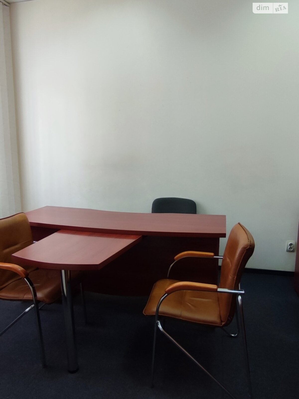 Оренда офісного приміщення в Дніпрі, Чапленка Василя вулиця, приміщень - 1, поверх - 2 фото 1