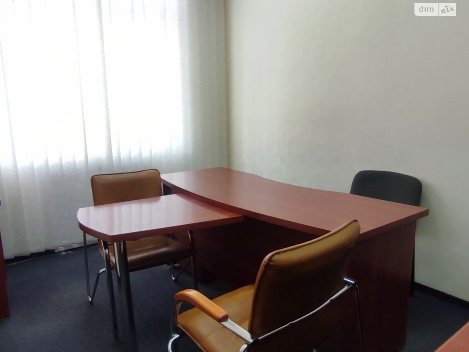 Оренда офісного приміщення в Дніпрі, Чапленка Василя вулиця, приміщень - 1, поверх - 2 фото 1