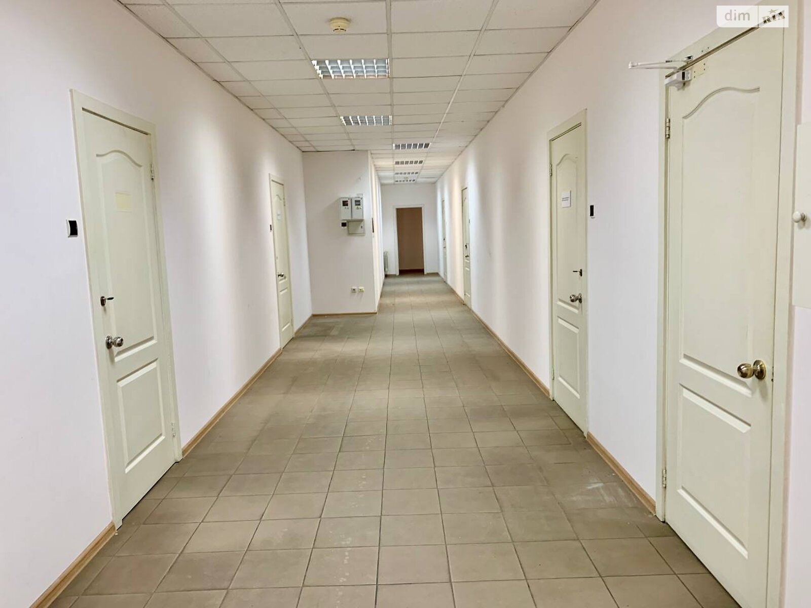 Оренда офісного приміщення в Дніпрі, Лазаря Глоби вулиця 8, приміщень - 6, поверх - 3 фото 1 Оренда офісного приміщення в Дніпрі, Лазаря Глоби вулиця 8, приміщень - 6, поверх - 3 фото 1