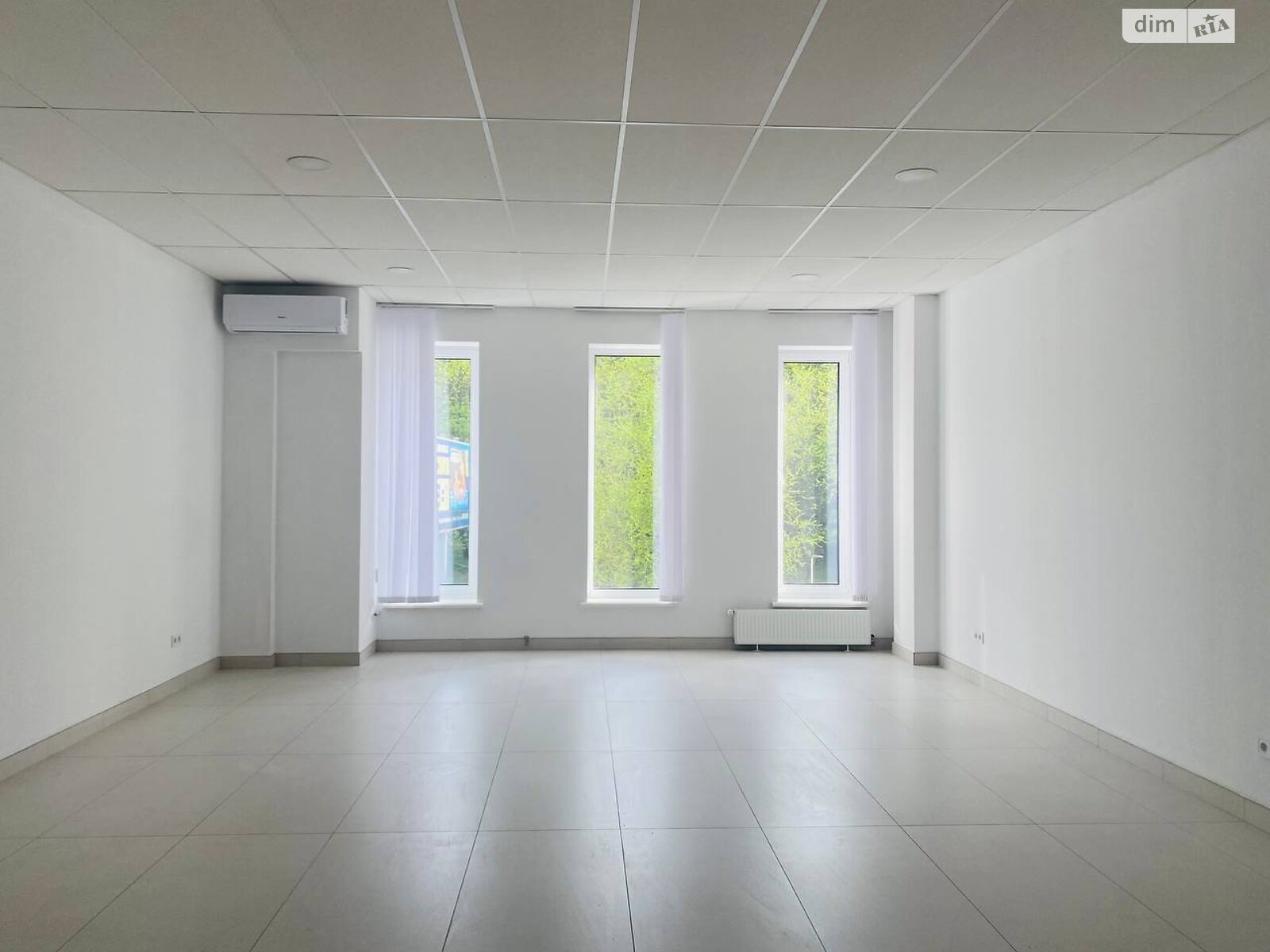 Аренда офисного помещения в Днепре, Орлика Филиппа проспект 16, помещений - 1, этаж - 2 фото 1 Аренда офисного помещения в Днепре, Орлика Филиппа проспект 16, помещений - 1, этаж - 2 фото 1