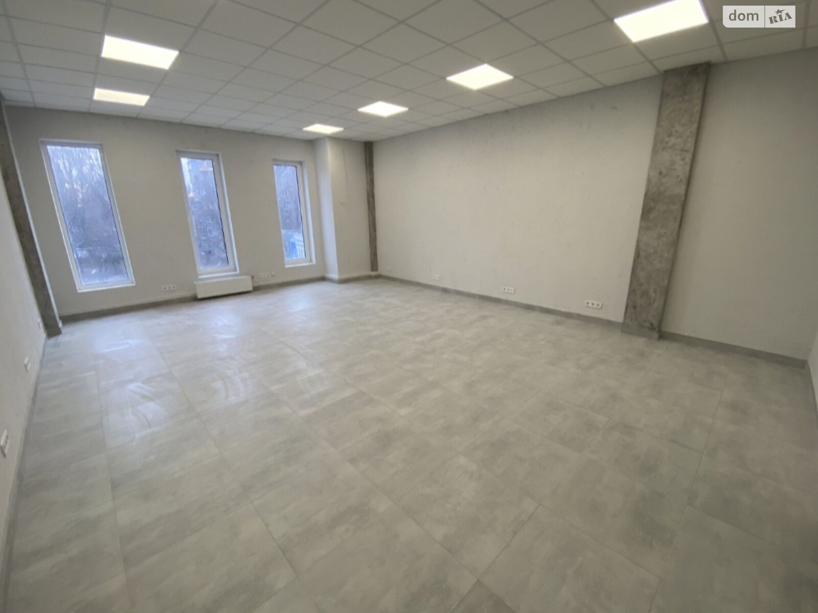 Аренда офисного помещения в Днепре, проспект Орлика Пилипа, помещений - 1, этаж - 3 фото 1