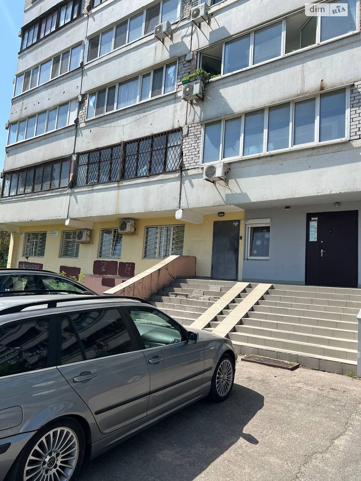 Оренда офісного приміщення в Дніпрі, Алексєєнко Надії вулиця 104, приміщень - 1, поверх - 1 фото 1 Оренда офісного приміщення в Дніпрі, Алексєєнко Надії вулиця 104, приміщень - 1, поверх - 1 фото 1