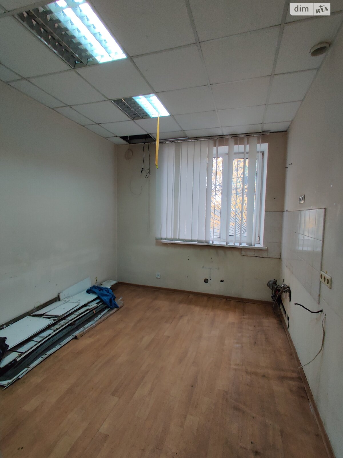Оренда офісного приміщення в Дніпрі, Хмельницького Богдана проспект 139, приміщень - 20, поверх - 1 фото 1 Оренда офісного приміщення в Дніпрі, Хмельницького Богдана проспект 139, приміщень - 20, поверх - 1 фото 1