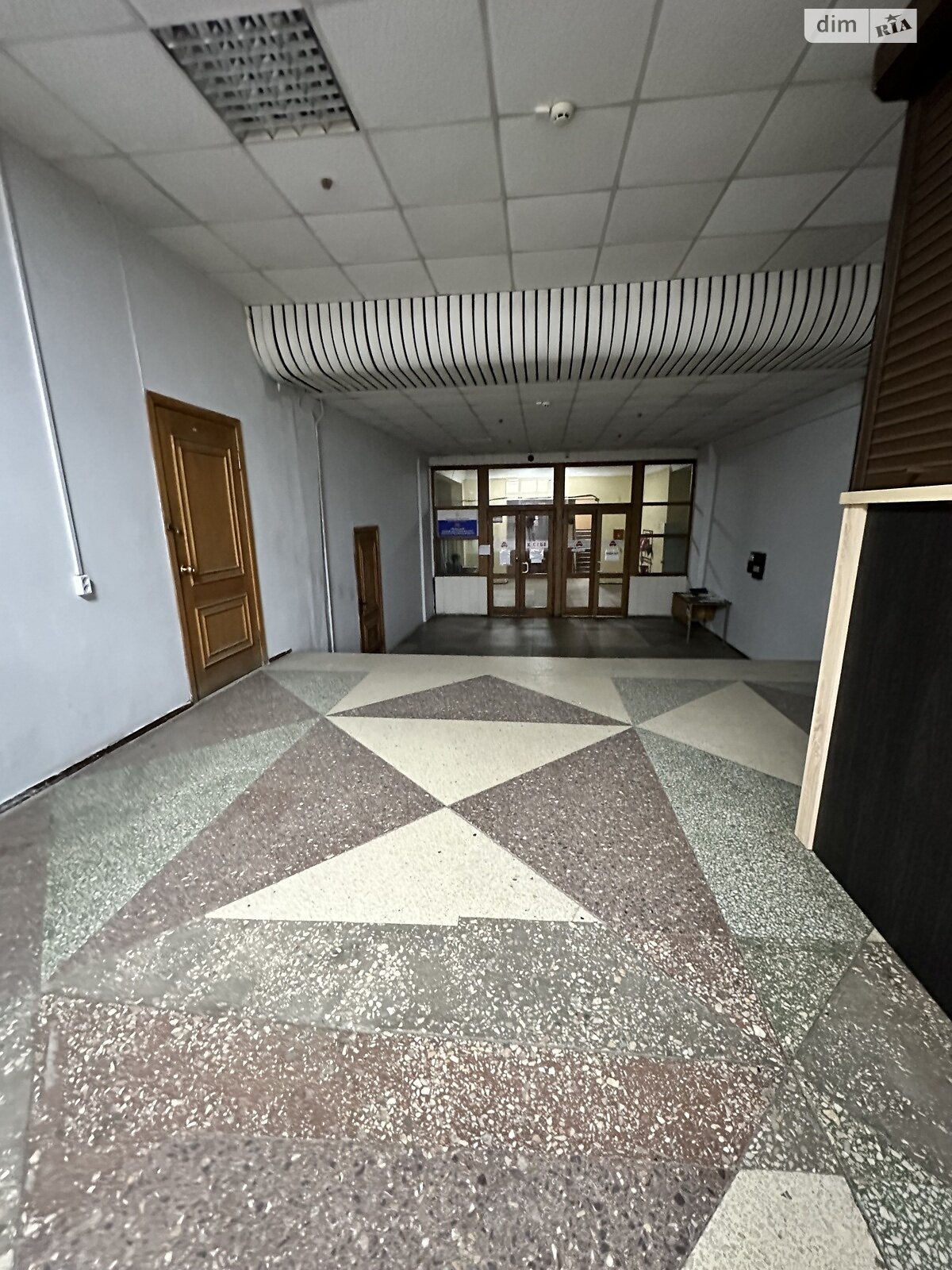 Аренда офисного помещения в Днепре, Поля Александра проспект 46, помещений - 1, этаж - 5 фото 1