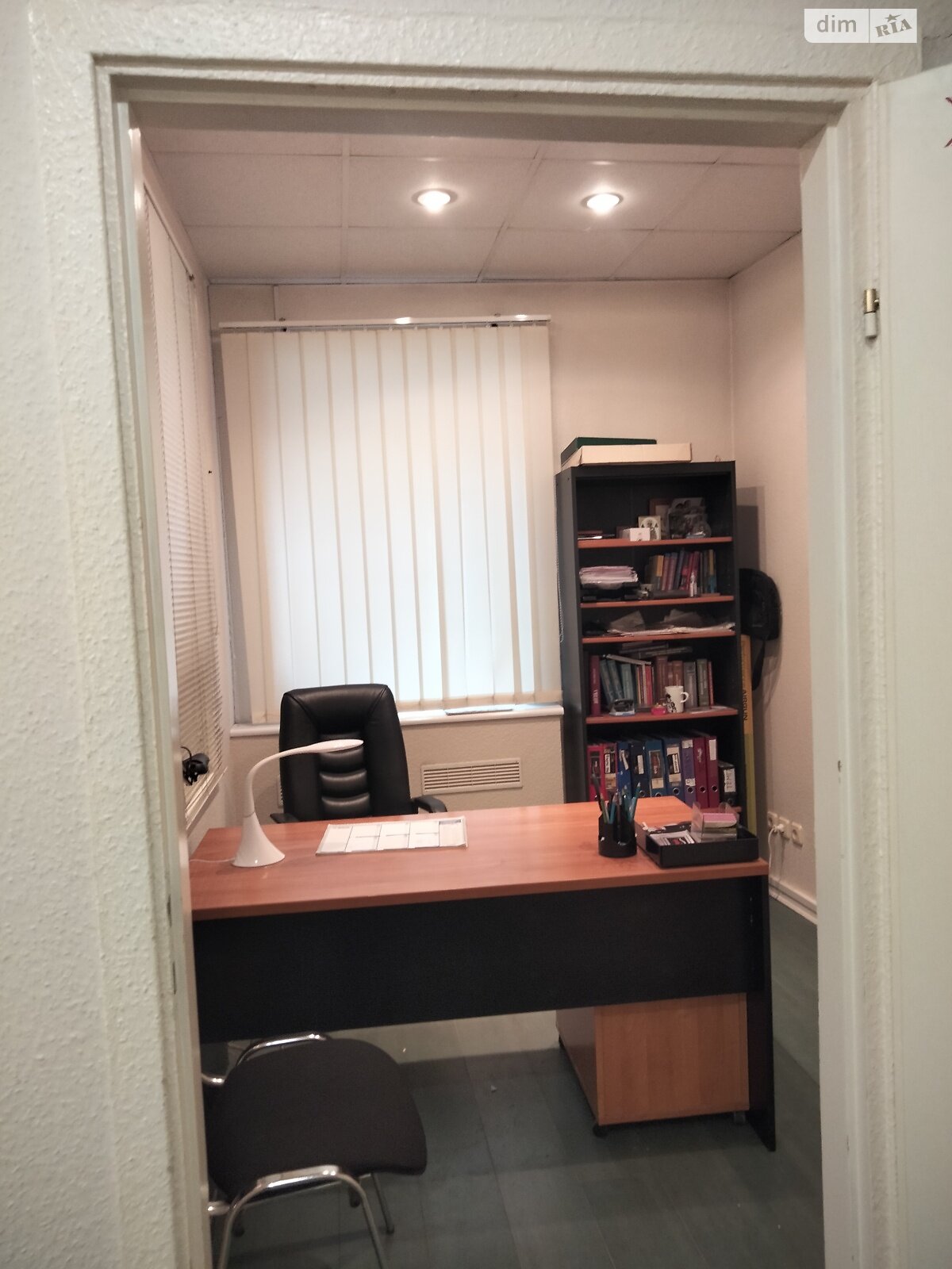 Оренда офісного приміщення в Дніпрі, Шевченка вулиця 18, приміщень - 8, поверх - 1 фото 1 Оренда офісного приміщення в Дніпрі, Шевченка вулиця 18, приміщень - 8, поверх - 1 фото 1