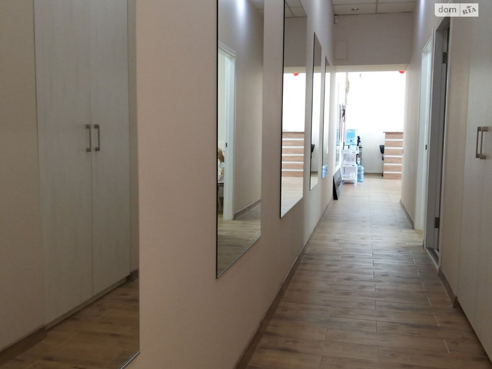 Аренда офисного помещения в Днепре, Малиновского Маршала улица, помещений - 4, этаж - 1 фото 1