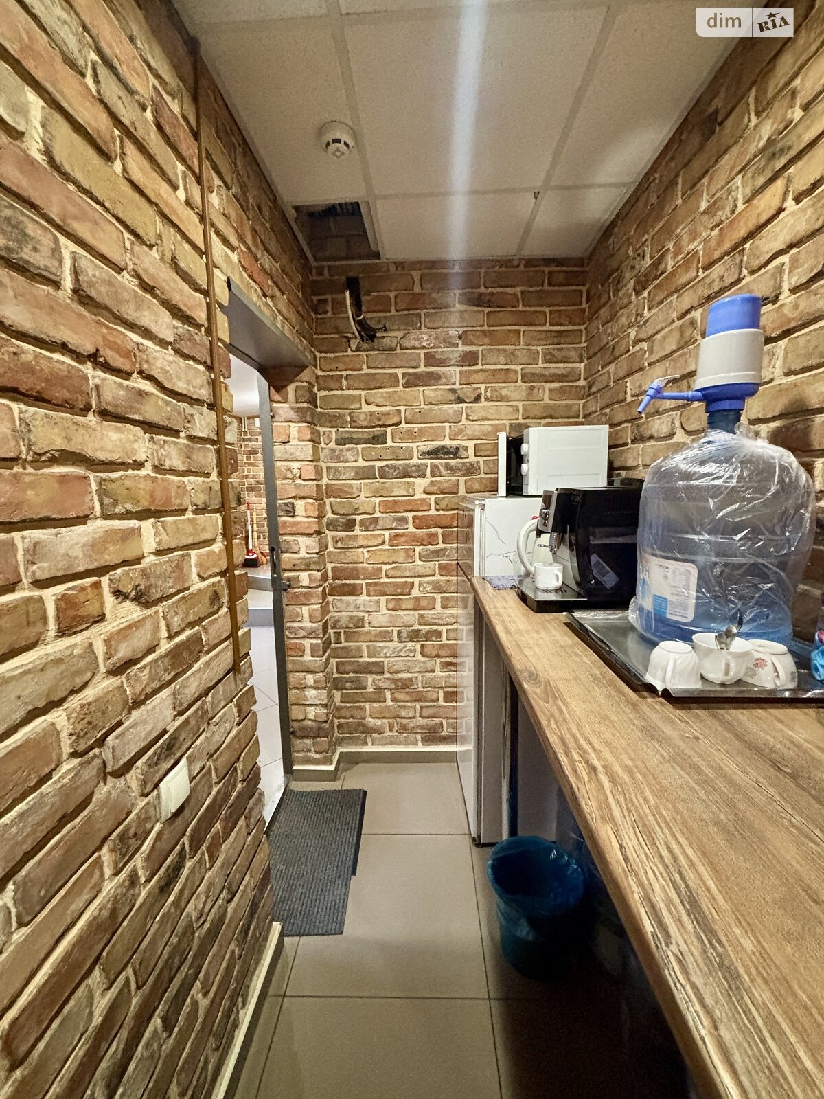 Аренда офисного помещения в Днепре, Степана Бандеры (Шмидта) улица 3/4, помещений - 1, этаж - 1 фото 1 Аренда офисного помещения в Днепре, Степана Бандеры (Шмидта) улица 3/4, помещений - 1, этаж - 1 фото 1