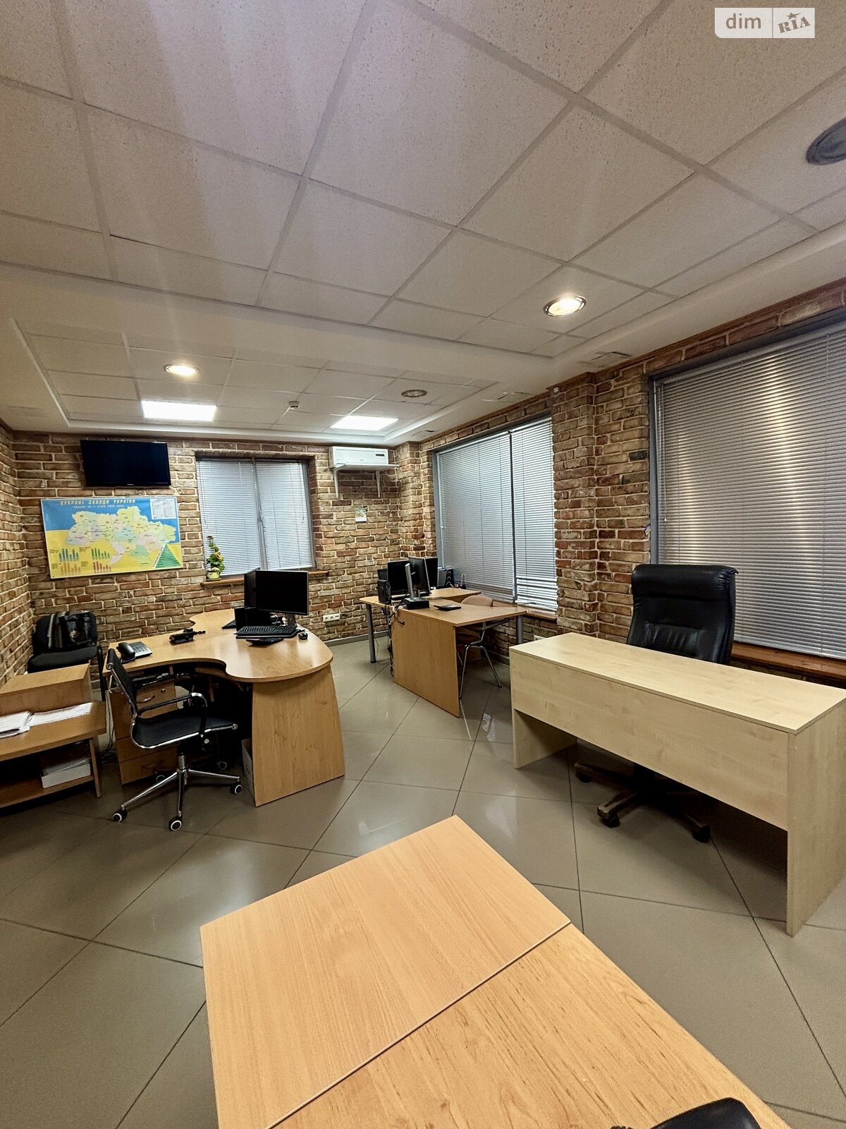 Аренда офисного помещения в Днепре, Степана Бандеры (Шмидта) улица 3/4, помещений - 1, этаж - 1 фото 1 Аренда офисного помещения в Днепре, Степана Бандеры (Шмидта) улица 3/4, помещений - 1, этаж - 1 фото 1