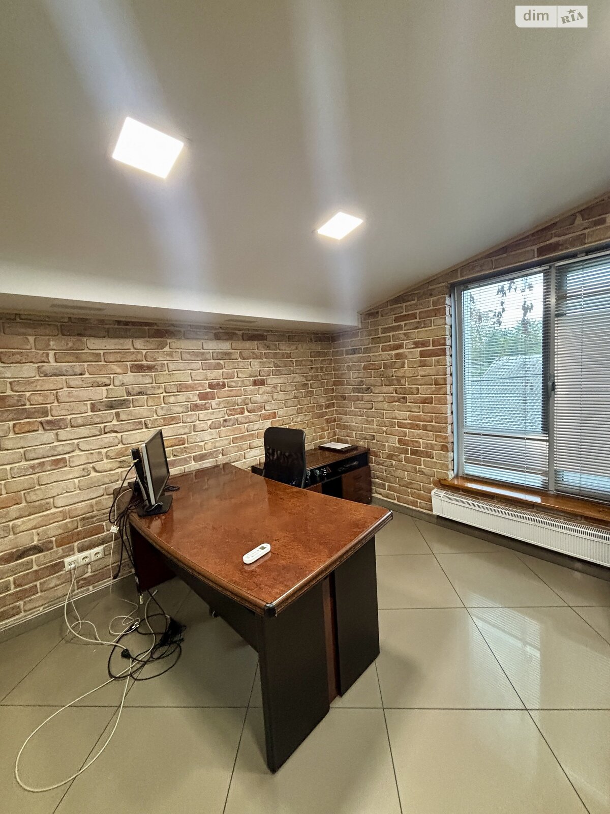 Аренда офисного помещения в Днепре, Степана Бандеры (Шмидта) улица 3/4, помещений - 1, этаж - 1 фото 1 Аренда офисного помещения в Днепре, Степана Бандеры (Шмидта) улица 3/4, помещений - 1, этаж - 1 фото 1