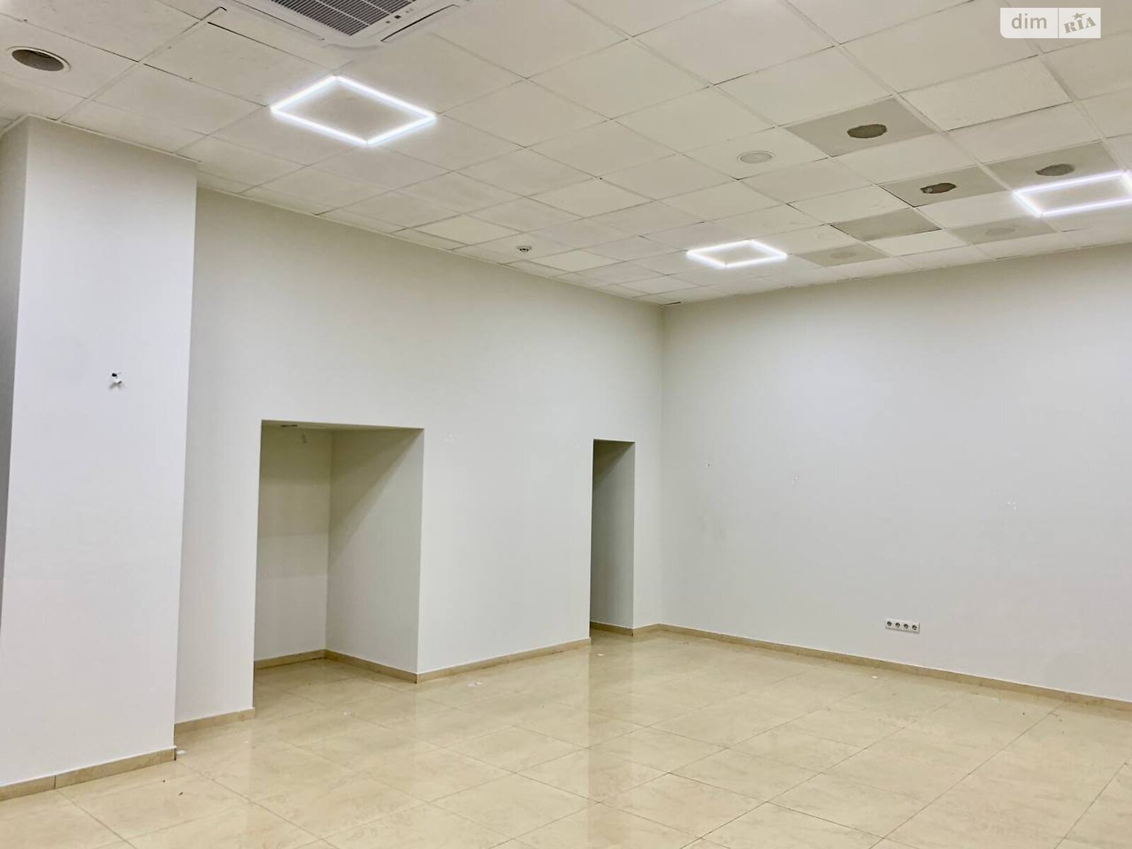 Оренда офісного приміщення в Дніпрі, Барикадна вулиця, приміщень - 2, поверх - 1 фото 1 Оренда офісного приміщення в Дніпрі, Барикадна вулиця, приміщень - 2, поверх - 1 фото 1