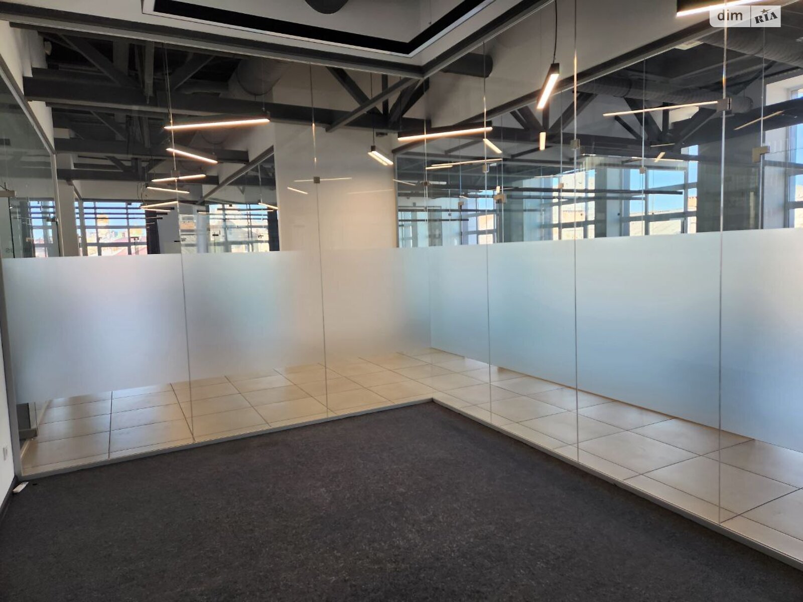 Аренда офисного помещения в Днепре, Баррикадная улица 7, помещений - 4, этаж - 4 фото 1 Аренда офисного помещения в Днепре, Баррикадная улица 7, помещений - 4, этаж - 4 фото 1