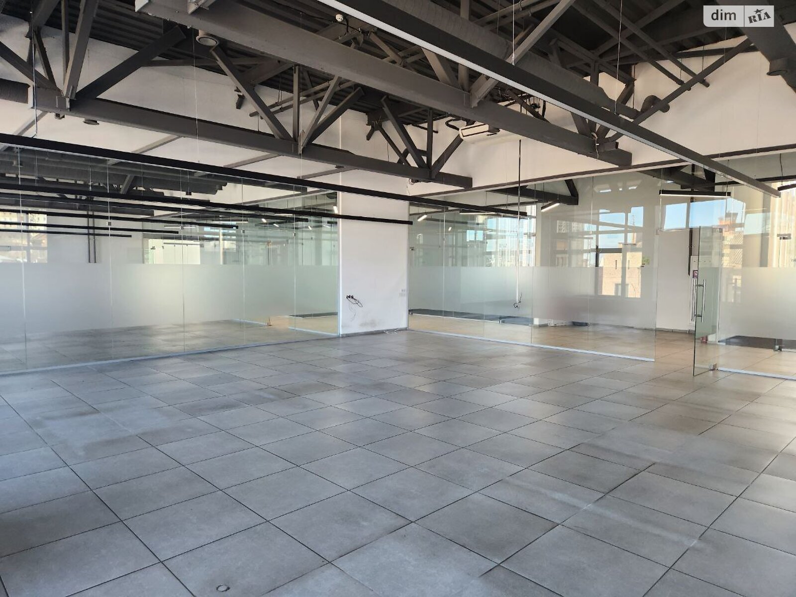 Аренда офисного помещения в Днепре, Баррикадная улица 7, помещений - 4, этаж - 4 фото 1 Аренда офисного помещения в Днепре, Баррикадная улица 7, помещений - 4, этаж - 4 фото 1