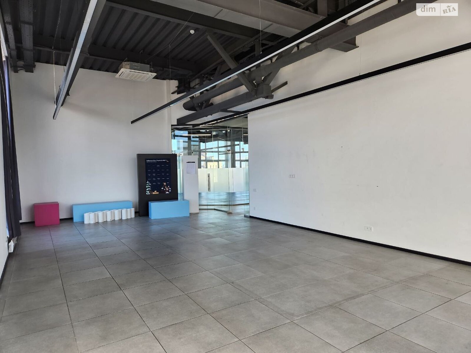 Аренда офисного помещения в Днепре, Баррикадная улица 7, помещений - 4, этаж - 4 фото 1 Аренда офисного помещения в Днепре, Баррикадная улица 7, помещений - 4, этаж - 4 фото 1