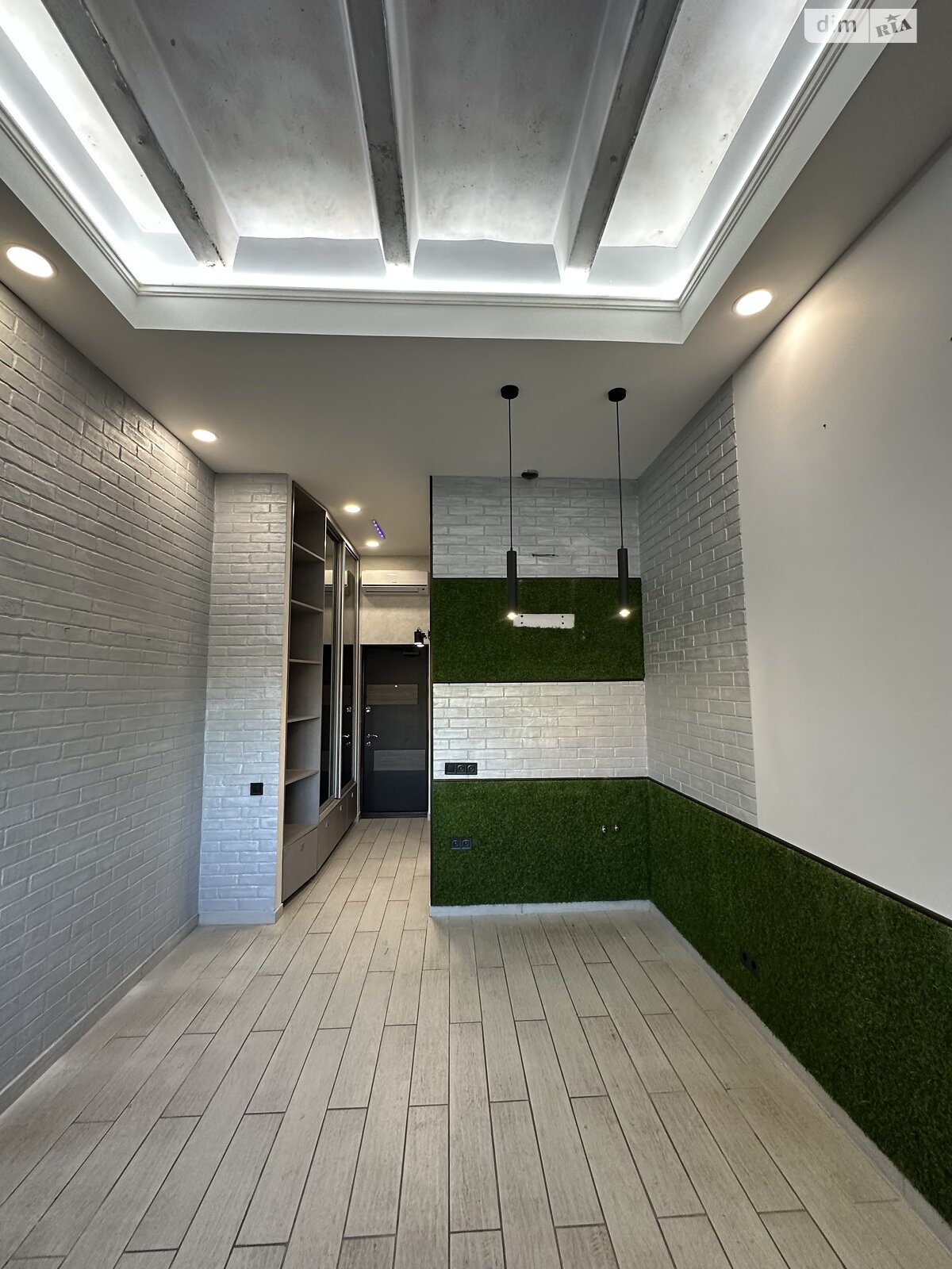 Аренда офисного помещения в Днепре, Европейская улица 9А, помещений - 1, этаж - 3 фото 1 Аренда офисного помещения в Днепре, Европейская улица 9А, помещений - 1, этаж - 3 фото 1