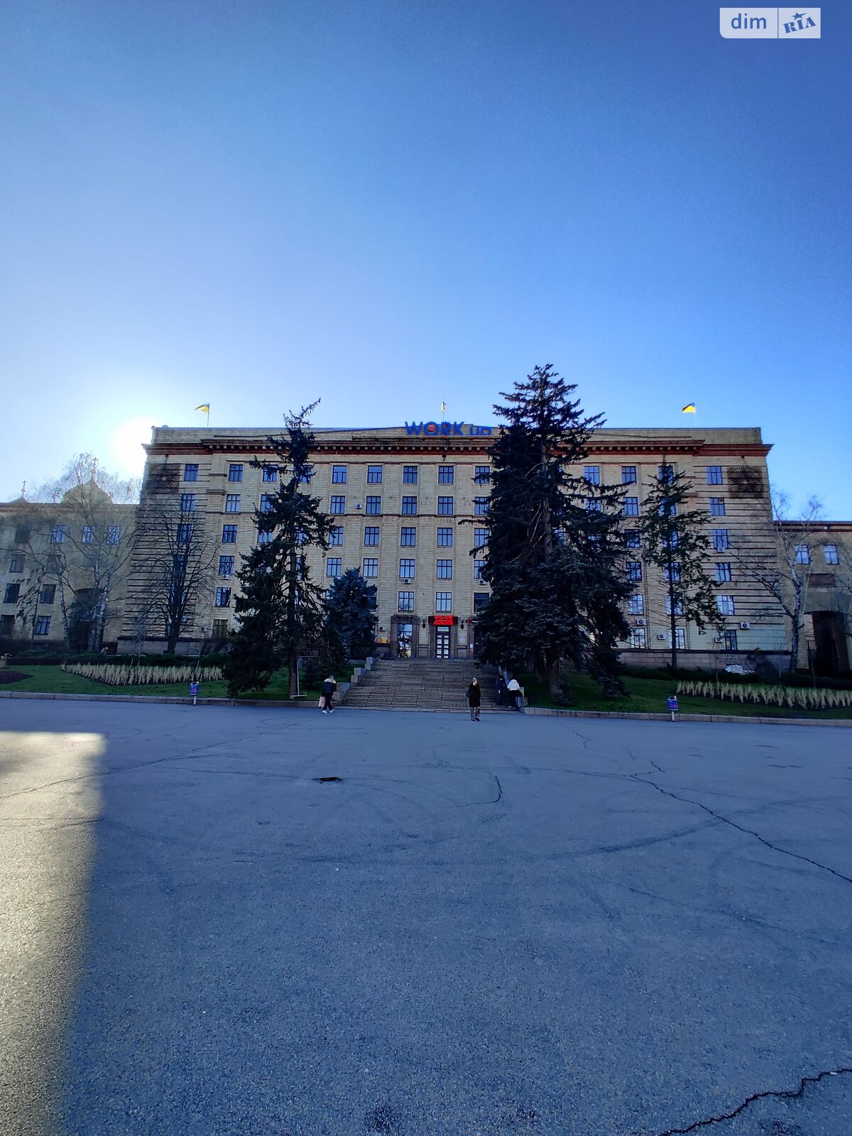 Оренда офісного приміщення в Дніпрі, Героїв Майдану площа 1, приміщень - 1, поверх - 3 фото 1 Оренда офісного приміщення в Дніпрі, Героїв Майдану площа 1, приміщень - 1, поверх - 3 фото 1