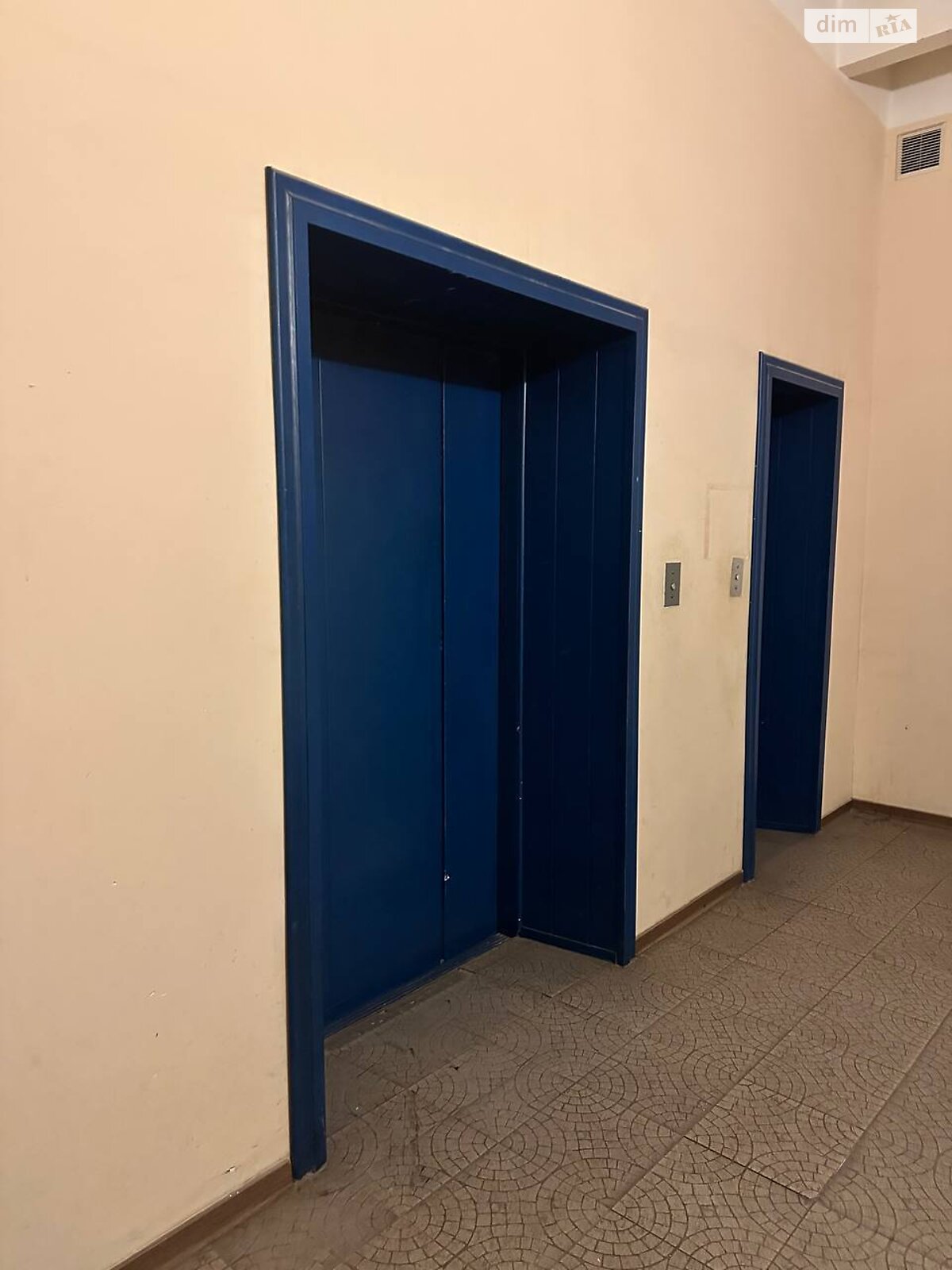 Аренда офисного помещения в Днепре, Харьковская улица 8А, помещений -, этаж - 7 фото 1 Аренда офисного помещения в Днепре, Харьковская улица 8А, помещений -, этаж - 7 фото 1