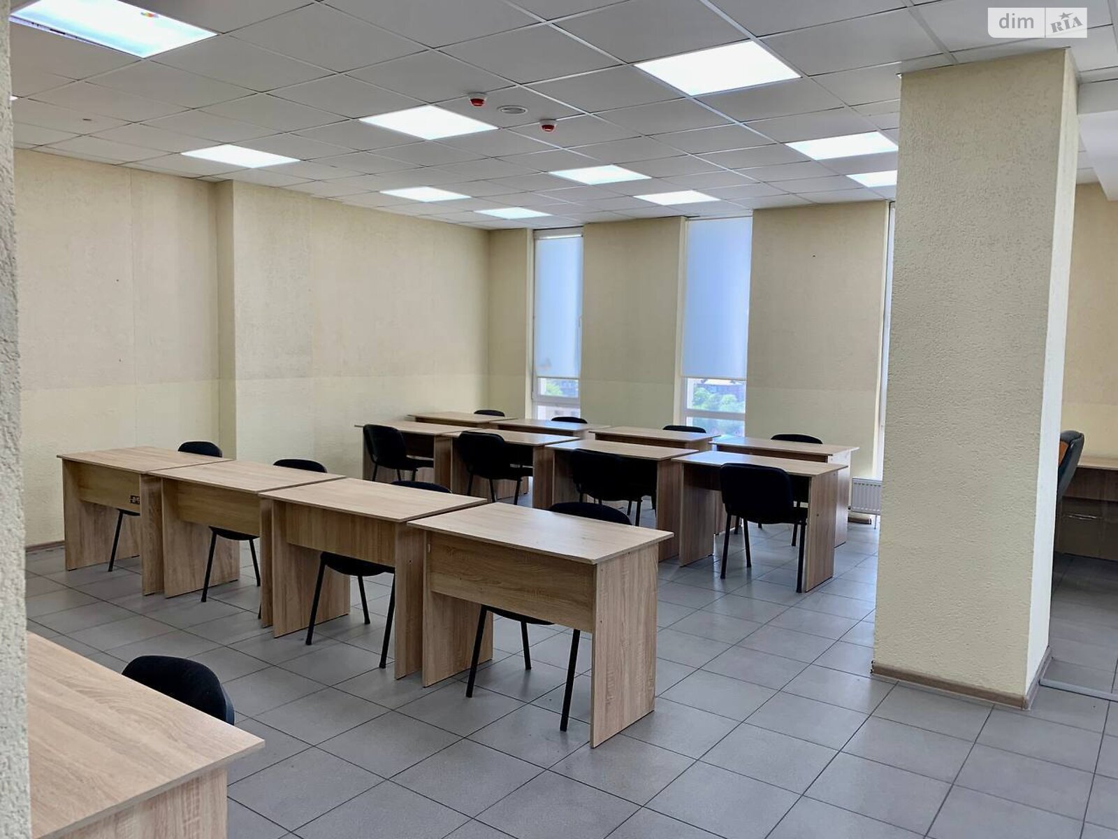 Оренда офісного приміщення в Дніпрі, Мечникова вулиця, приміщень - 3, поверх - 15 фото 1 Оренда офісного приміщення в Дніпрі, Мечникова вулиця, приміщень - 3, поверх - 15 фото 1