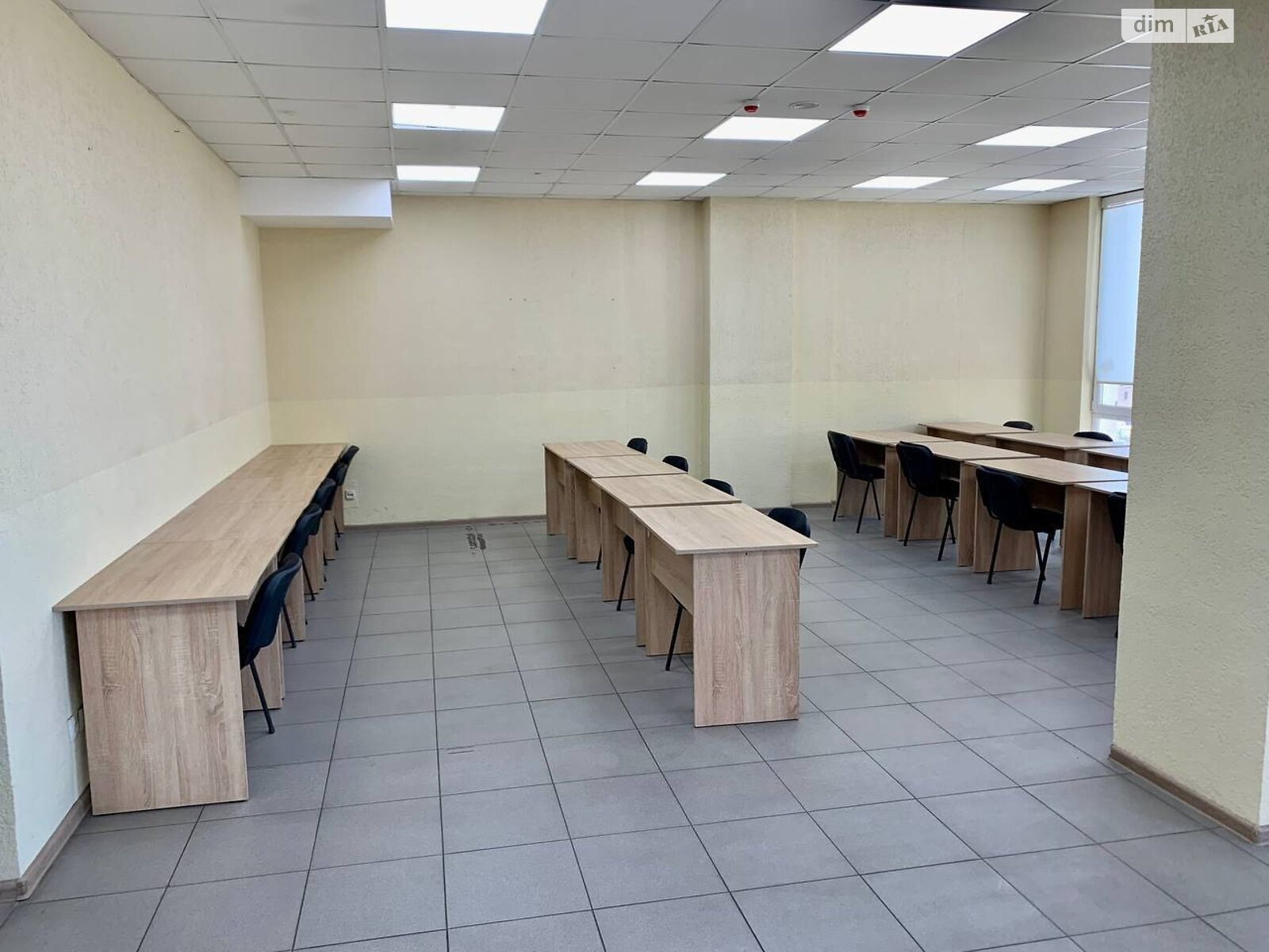 Оренда офісного приміщення в Дніпрі, Мечникова вулиця, приміщень - 3, поверх - 15 фото 1 Оренда офісного приміщення в Дніпрі, Мечникова вулиця, приміщень - 3, поверх - 15 фото 1