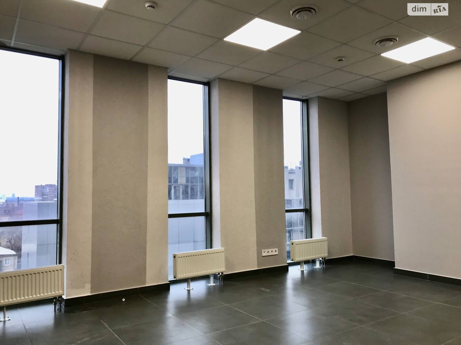 Аренда офисного помещения в Днепре, Мечникова улица 19, помещений - 3, этаж - 7 фото 1 Аренда офисного помещения в Днепре, Мечникова улица 19, помещений - 3, этаж - 7 фото 1
