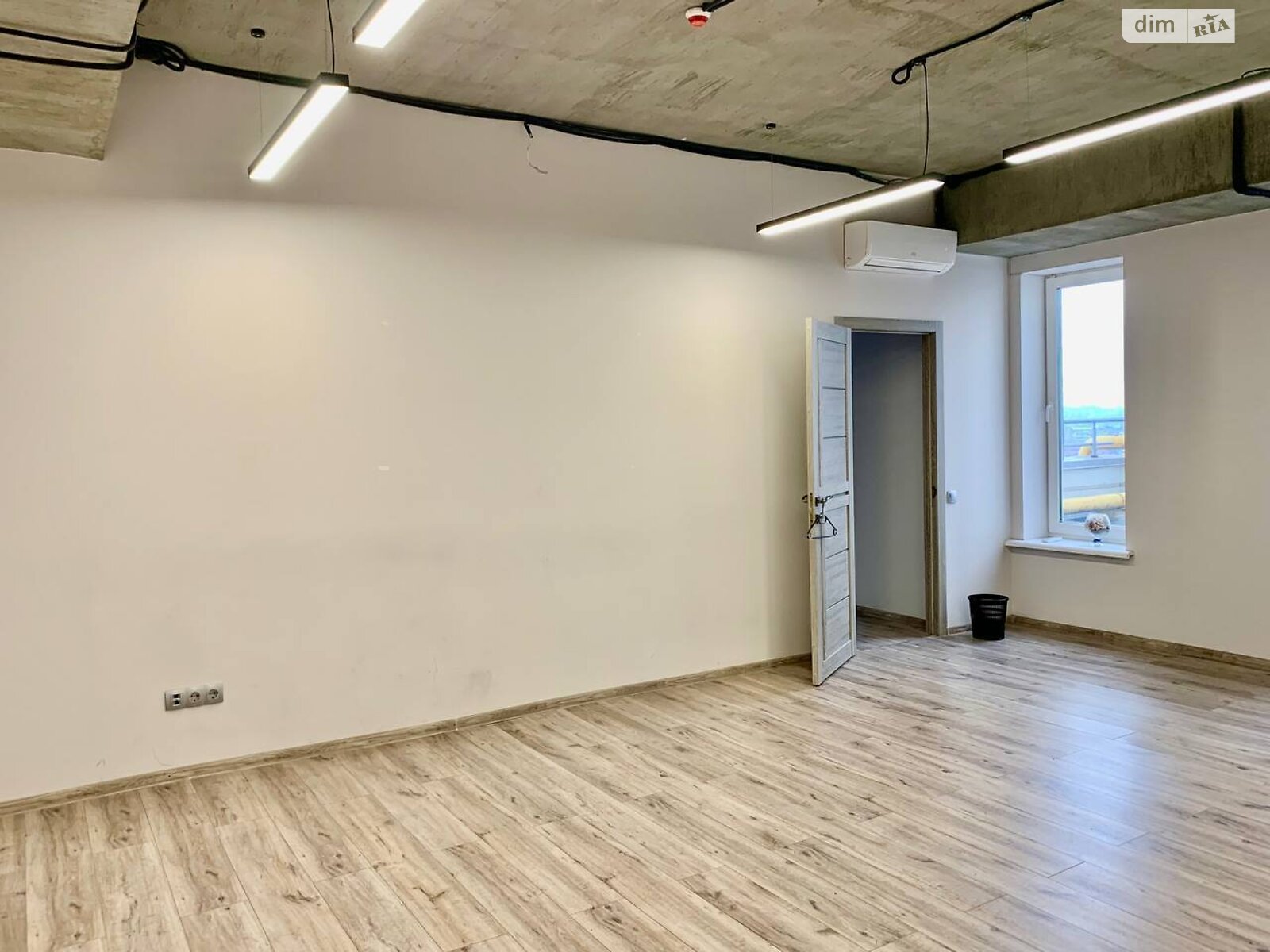 Аренда офисного помещения в Днепре, Мечникова улица 19, помещений - 2, этаж - 18 фото 1 Аренда офисного помещения в Днепре, Мечникова улица 19, помещений - 2, этаж - 18 фото 1