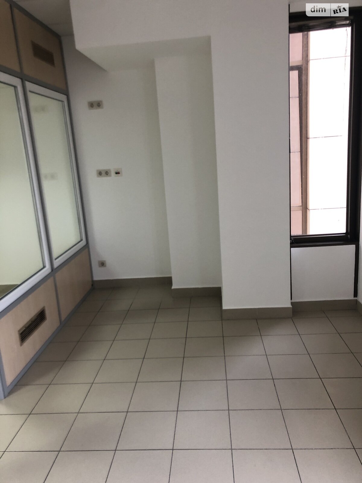 Аренда офисного помещения в Днепре, Шолом-Алейхема улица 4/26, помещений - 1, этаж - 11 фото 1 Аренда офисного помещения в Днепре, Шолом-Алейхема улица 4/26, помещений - 1, этаж - 11 фото 1