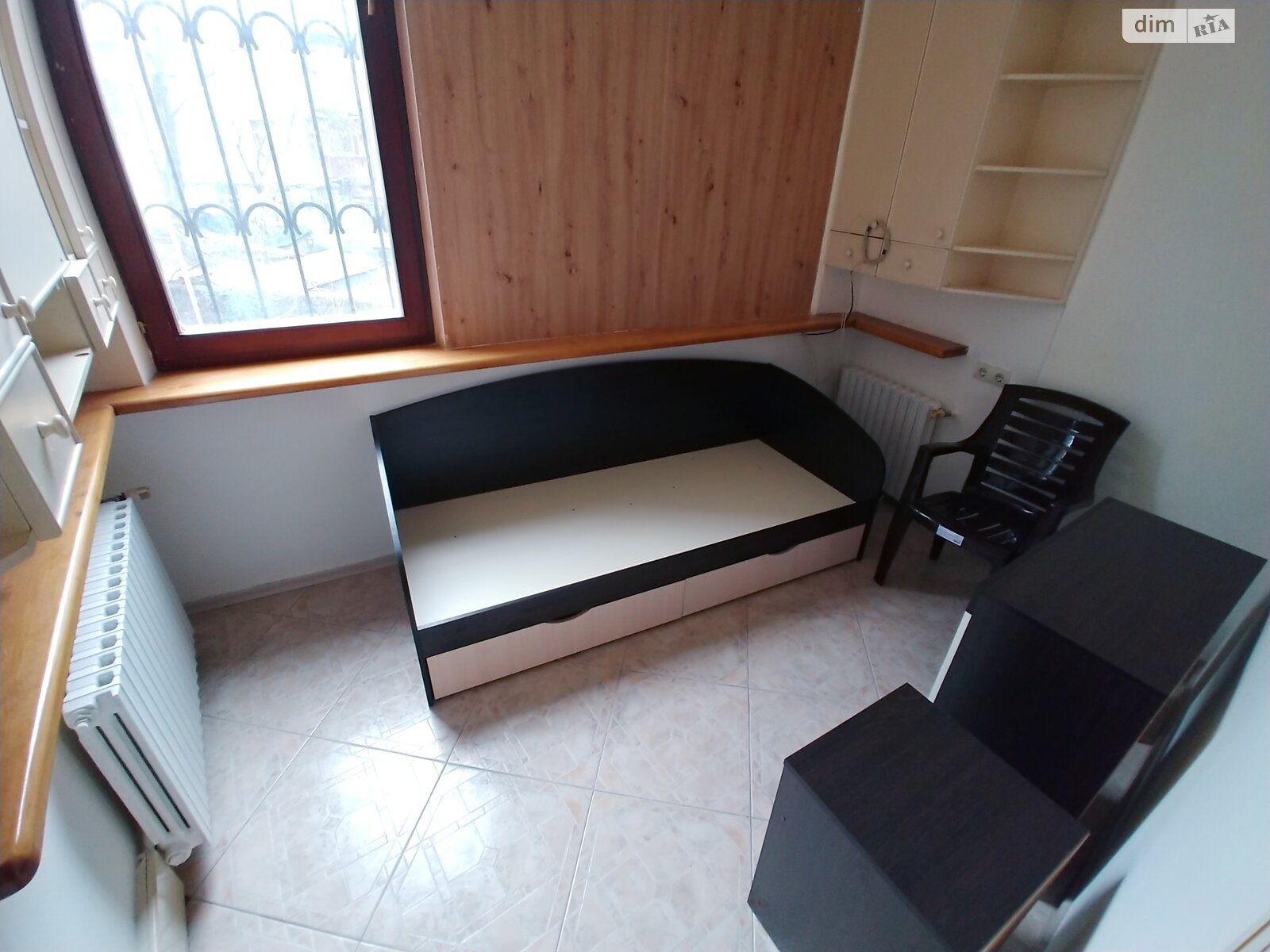 Аренда офисного помещения в Днепре, Староказацкая (Комсомольская) улица 33, помещений - 4, этаж - 1 фото 1 Аренда офисного помещения в Днепре, Староказацкая (Комсомольская) улица 33, помещений - 4, этаж - 1 фото 1