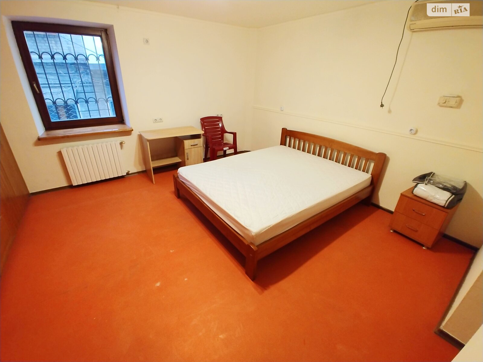 Аренда офисного помещения в Днепре, Староказацкая (Комсомольская) улица 33, помещений - 4, этаж - 1 фото 1 Аренда офисного помещения в Днепре, Староказацкая (Комсомольская) улица 33, помещений - 4, этаж - 1 фото 1