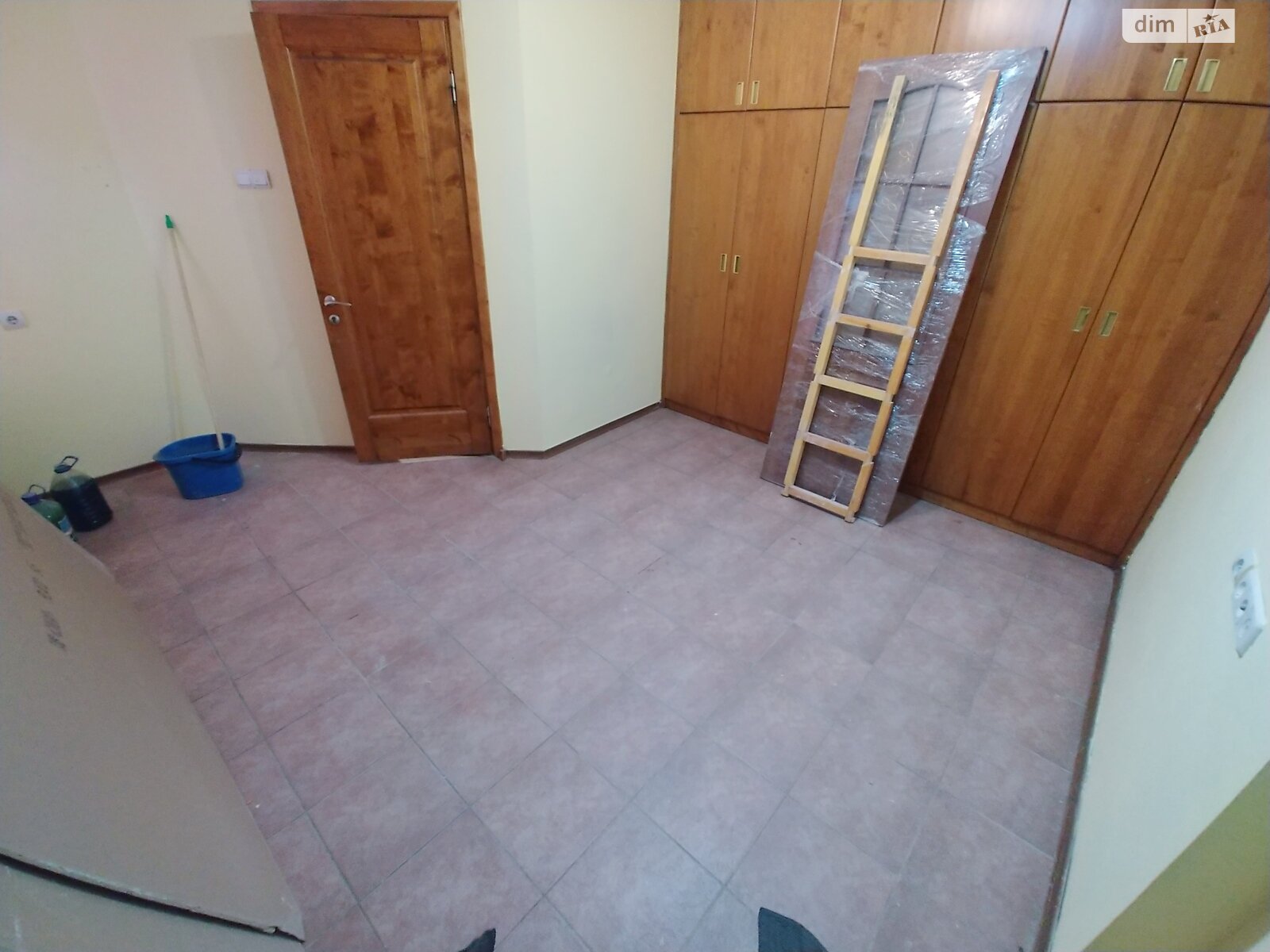 Аренда офисного помещения в Днепре, Староказацкая (Комсомольская) улица 33, помещений - 4, этаж - 1 фото 1 Аренда офисного помещения в Днепре, Староказацкая (Комсомольская) улица 33, помещений - 4, этаж - 1 фото 1