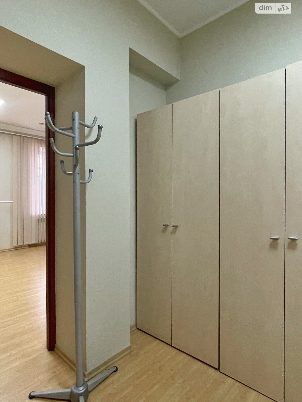 Аренда офисного помещения в Днепре, Светлова улица, помещений - 3, этаж - 1 фото 1 Аренда офисного помещения в Днепре, Светлова улица, помещений - 3, этаж - 1 фото 1