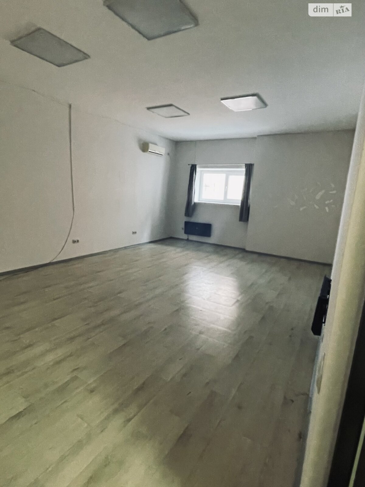 Оренда офісного приміщення в Дніпрі, Яворницького Дмитра проспект 56, приміщень - 10, поверх - 2 фото 1