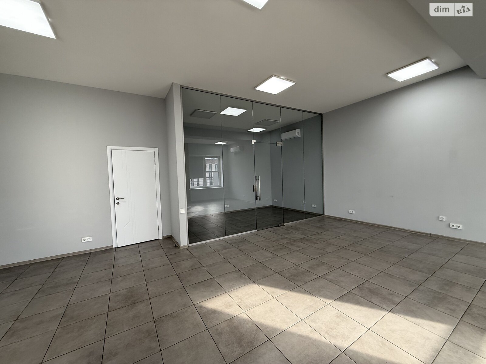 Оренда офісного приміщення в Дніпрі, Яворницького Дмитра проспект 72Б, приміщень - 1, поверх - 6 фото 1 Оренда офісного приміщення в Дніпрі, Яворницького Дмитра проспект 72Б, приміщень - 1, поверх - 6 фото 1