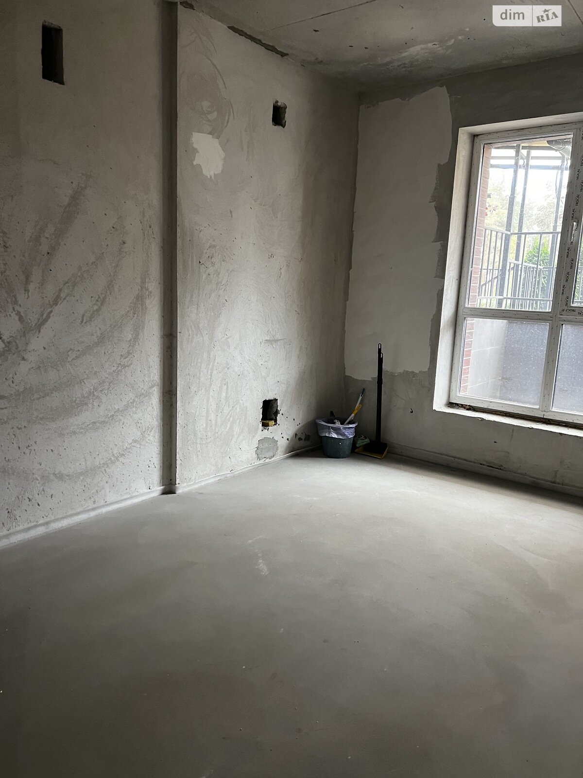 Аренда офисного помещения в Гостомеле, Прорезная улица 13, помещений - 3 фото 1 Аренда офисного помещения в Гостомеле, Прорезная улица 13, помещений - 3 фото 1