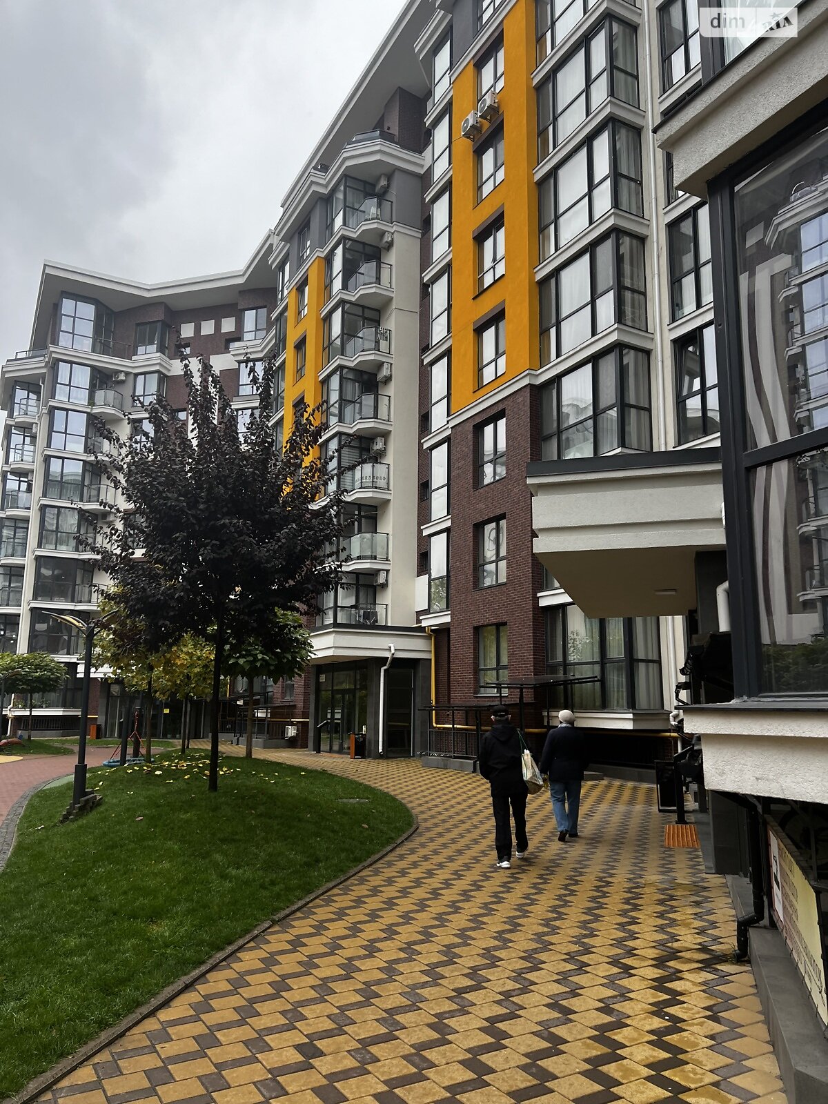 Аренда офисного помещения в Гостомеле, Прорезная улица 13, помещений - 3 фото 1 Аренда офисного помещения в Гостомеле, Прорезная улица 13, помещений - 3 фото 1