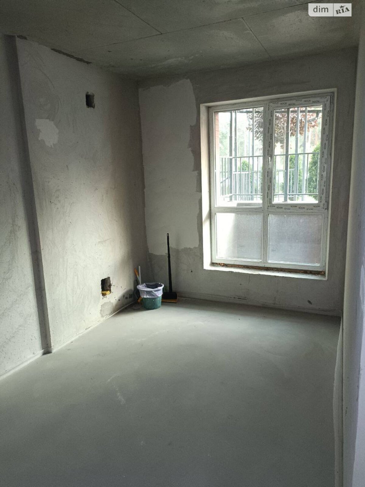 Аренда офисного помещения в Гостомеле, Прорезная улица 13, помещений - 3 фото 1 Аренда офисного помещения в Гостомеле, Прорезная улица 13, помещений - 3 фото 1