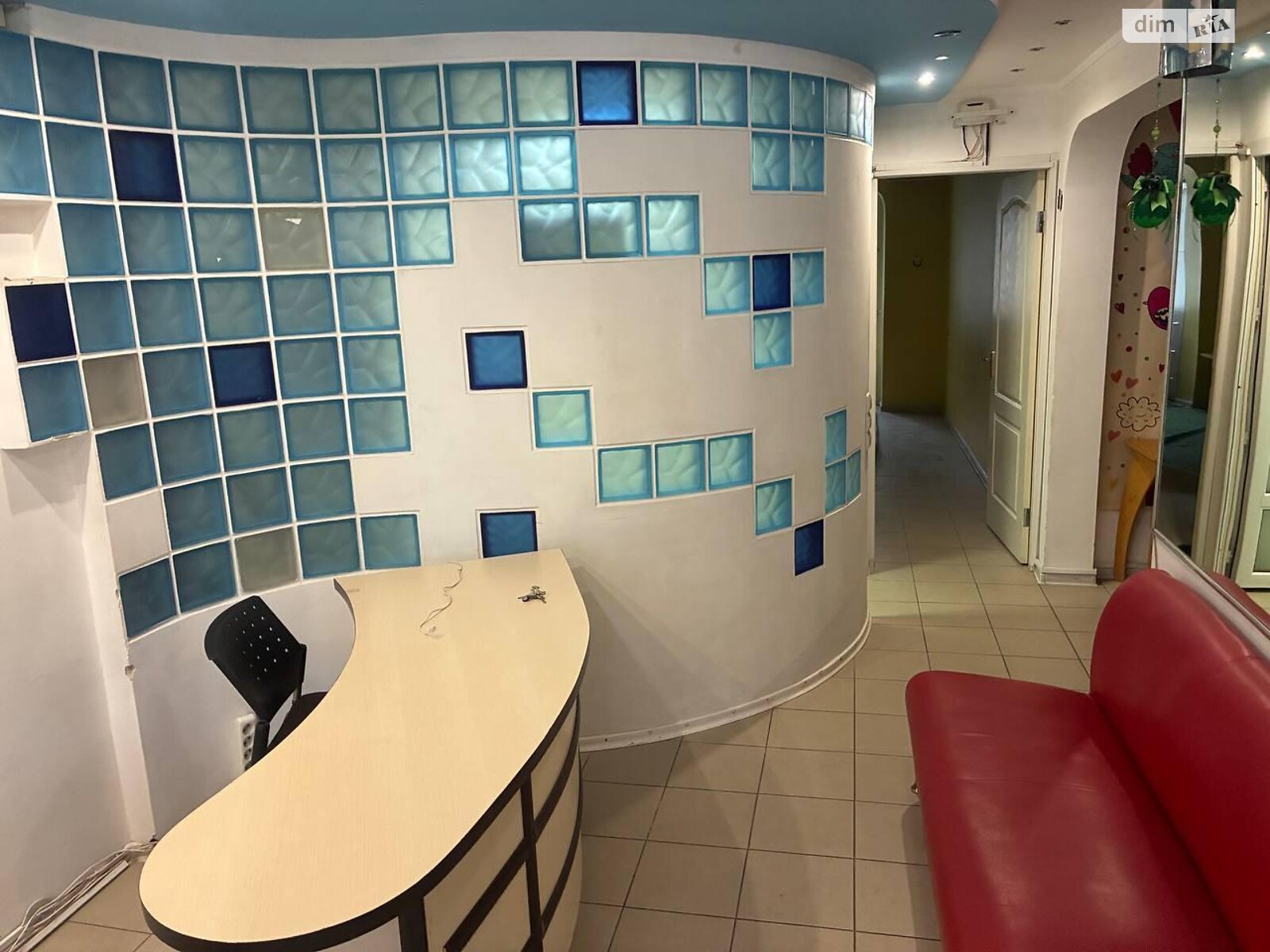 Аренда офисного помещения в Харькове, Блюхера улица, помещений - 8, этаж - 1 фото 1