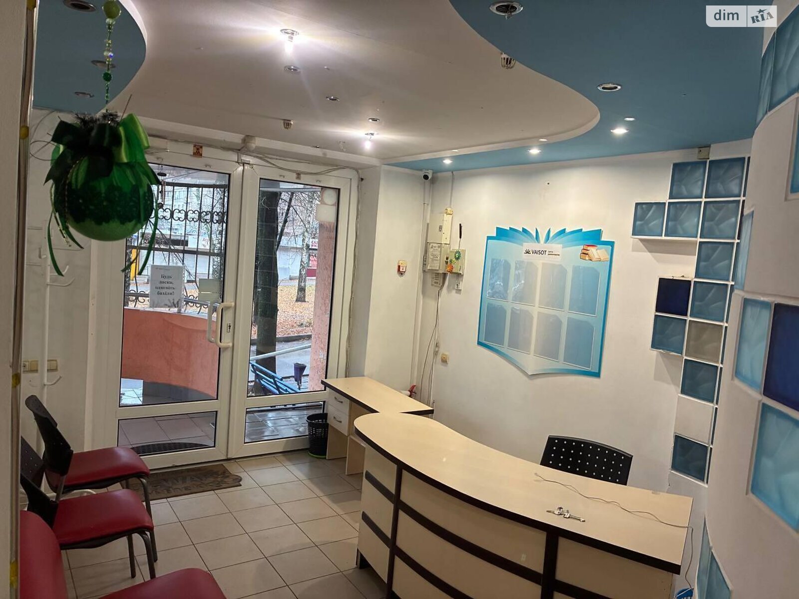 Аренда офисного помещения в Харькове, Блюхера улица, помещений - 8, этаж - 1 фото 1