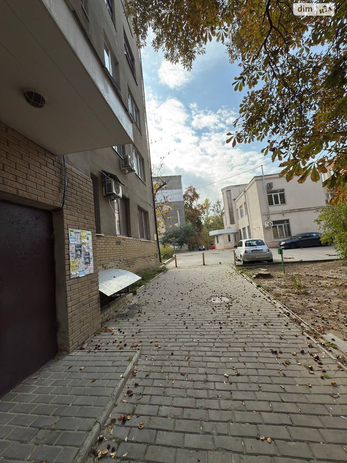 Аренда офисного помещения в Харькове, Бориса Чичибабина улица 2, помещений - фото 1 Аренда офисного помещения в Харькове, Бориса Чичибабина улица 2, помещений - фото 1