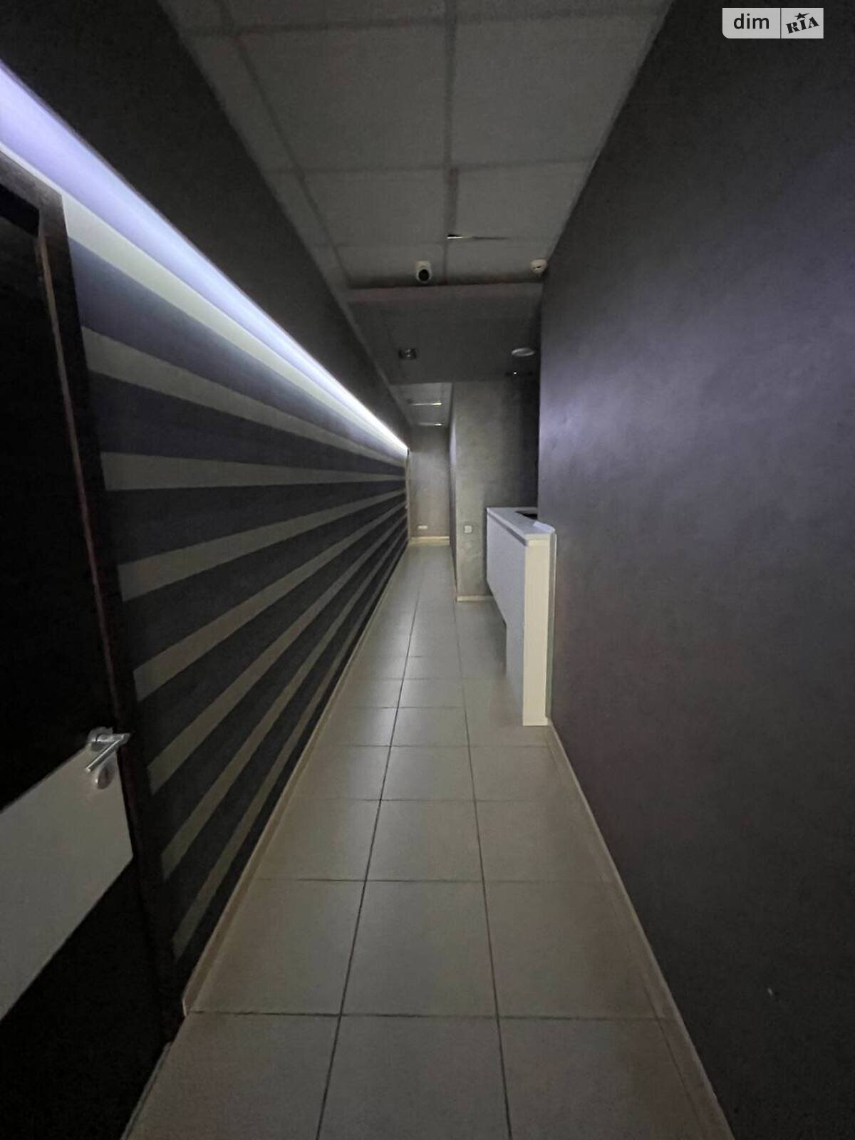 Аренда офисного помещения в Харькове, Славянская улица 8, помещений -, этаж - 1 фото 1