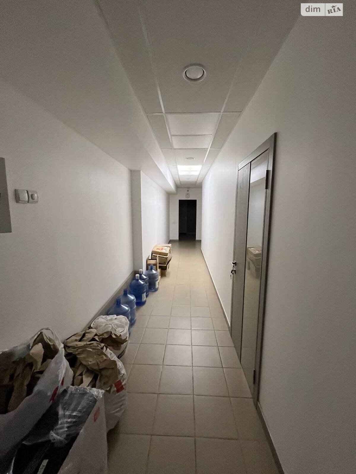 Аренда офисного помещения в Харькове, Славянская улица 8, помещений -, этаж - 1 фото 1