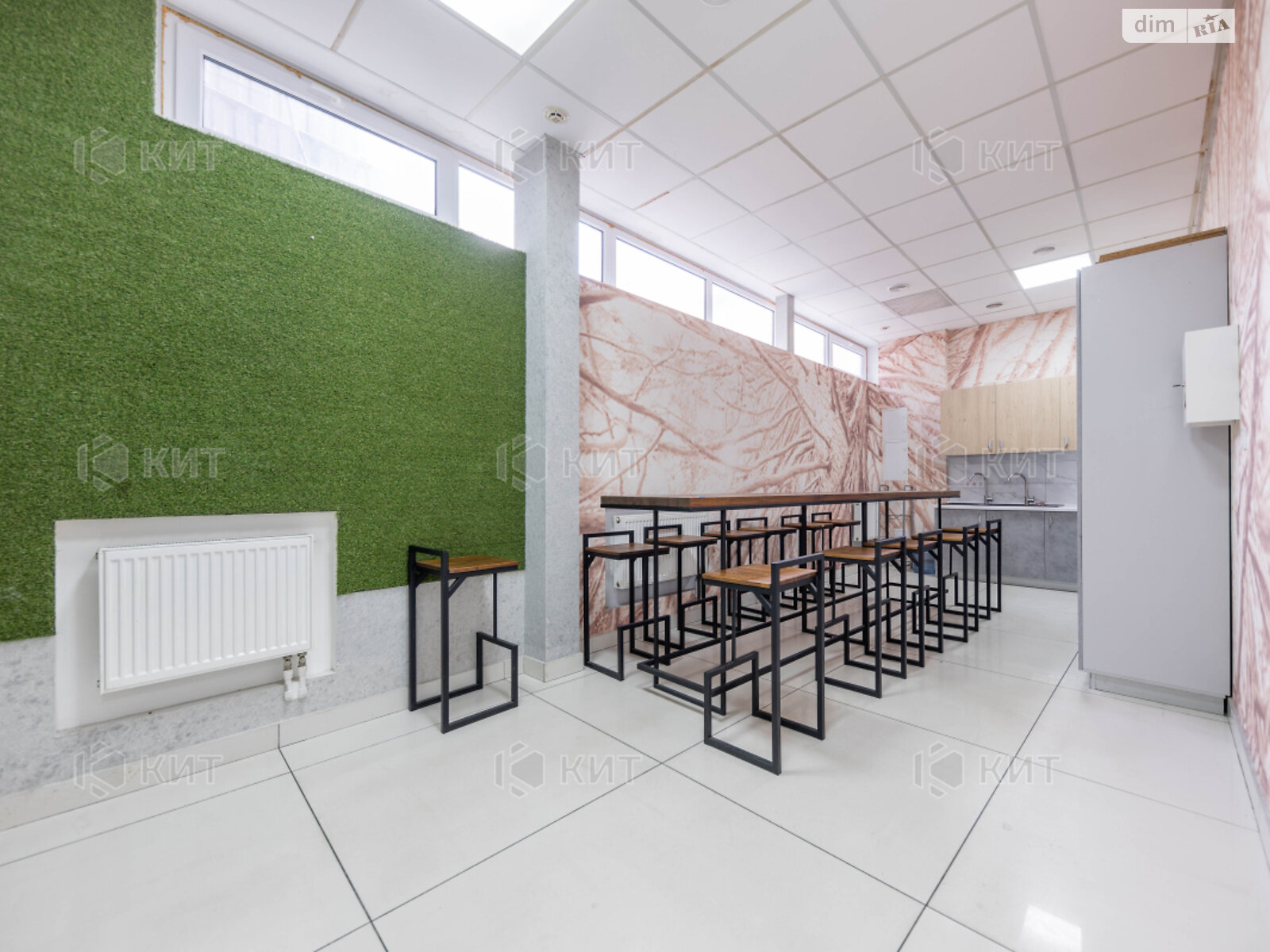 Аренда офисного помещения в Харькове, Ярослава Мудрого Петровского 30, помещений -, этаж - 2 фото 1 Аренда офисного помещения в Харькове, Ярослава Мудрого Петровского 30, помещений -, этаж - 2 фото 1