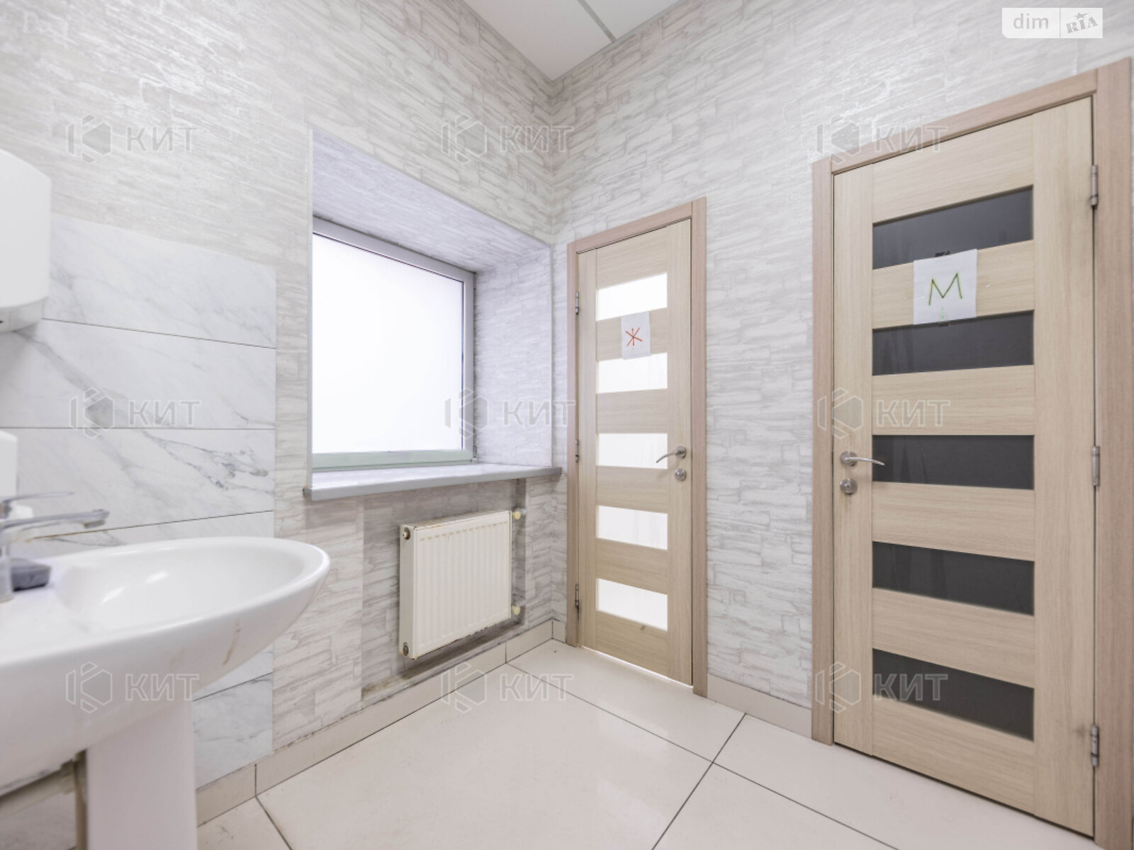 Аренда офисного помещения в Харькове, Ярослава Мудрого Петровского 30, помещений -, этаж - 2 фото 1 Аренда офисного помещения в Харькове, Ярослава Мудрого Петровского 30, помещений -, этаж - 2 фото 1