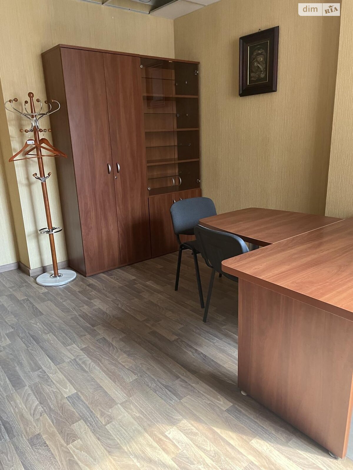 Оренда офісного приміщення в Харкові, Чернишевська вулиця, приміщень - 1, поверх - 3 фото 1 Оренда офісного приміщення в Харкові, Чернишевська вулиця, приміщень - 1, поверх - 3 фото 1