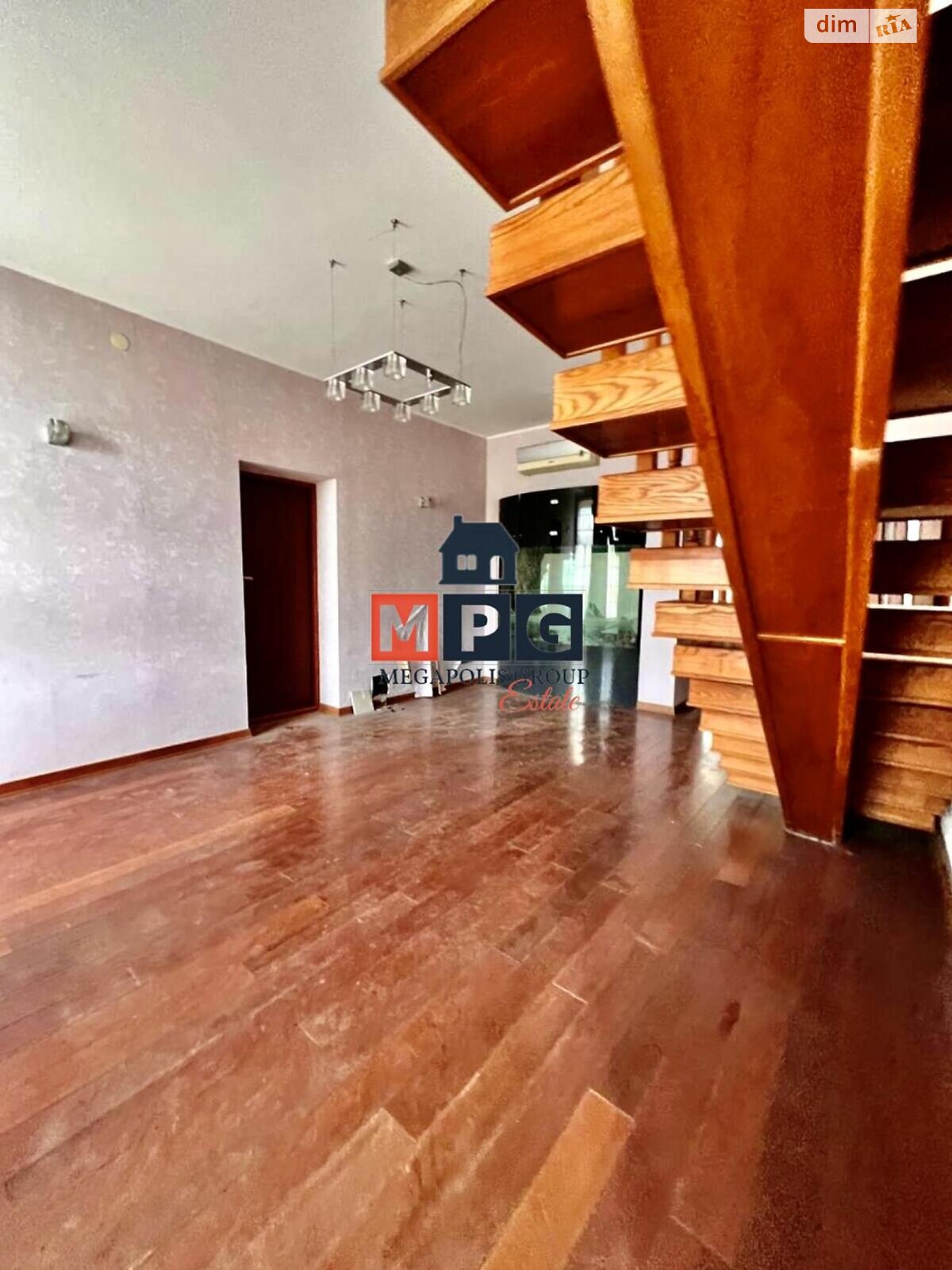 Оренда офісного приміщення в Харкові, Пушкінська вулиця, приміщень - 1, поверх - 3 фото 1 Оренда офісного приміщення в Харкові, Пушкінська вулиця, приміщень - 1, поверх - 3 фото 1